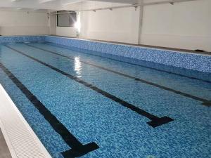 飛卓游泳俱樂(lè)部